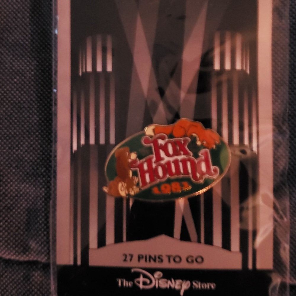 Disney pin - Picture 3 of 3